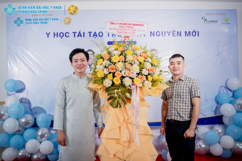 hoi thao y hoc tai tao 4