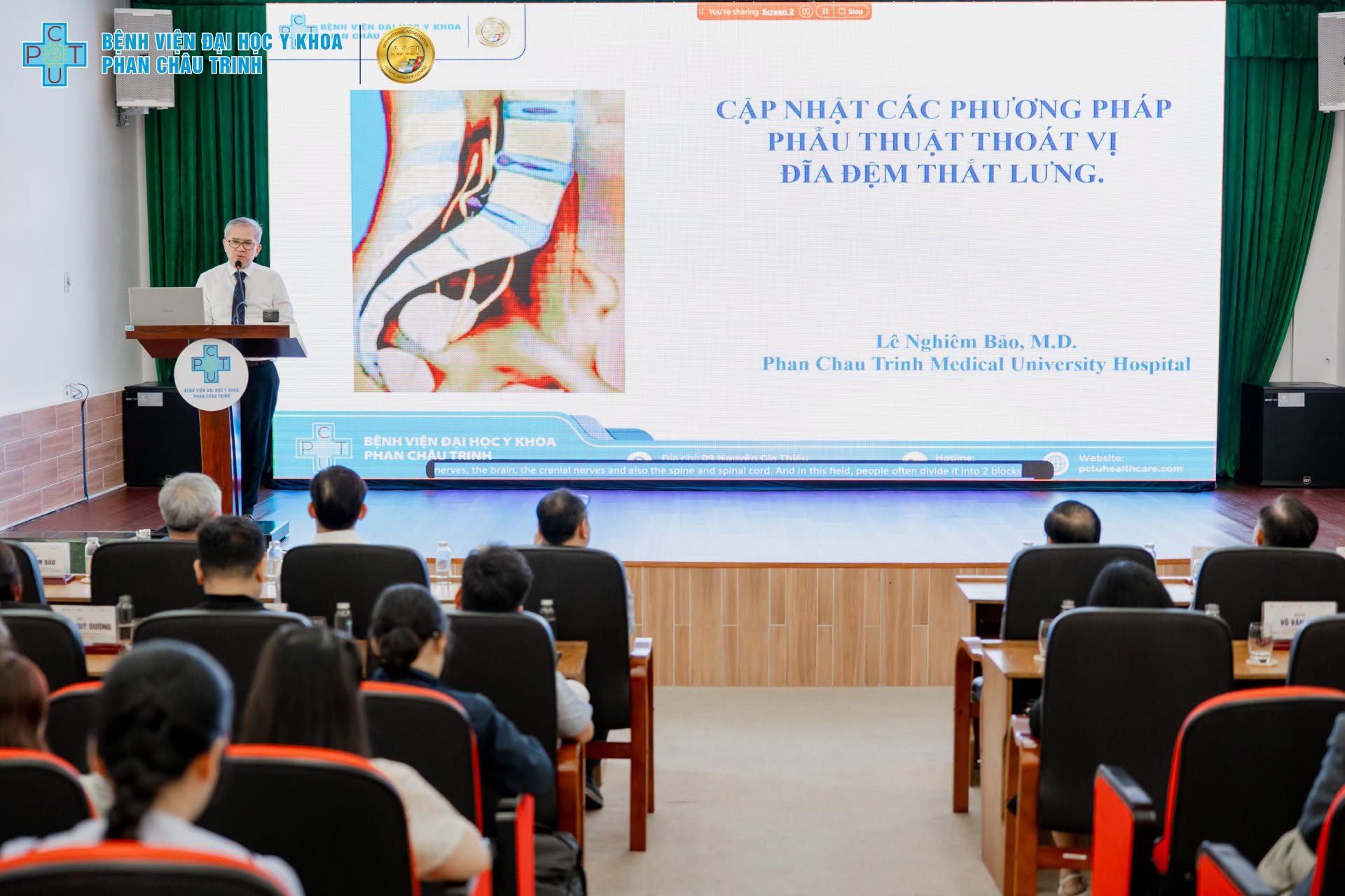 sau_hoi_thao_kinh_vi_phau_zeiss_kinevo_900s_tai_benh_vien_dhyk_phan_chau_trinh_10