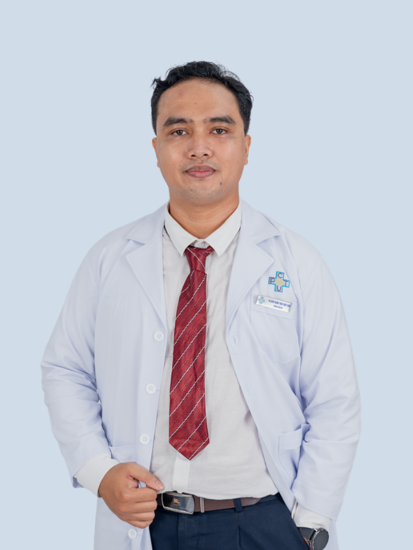 HOÀNG TRẦN CÔNG TUẤN