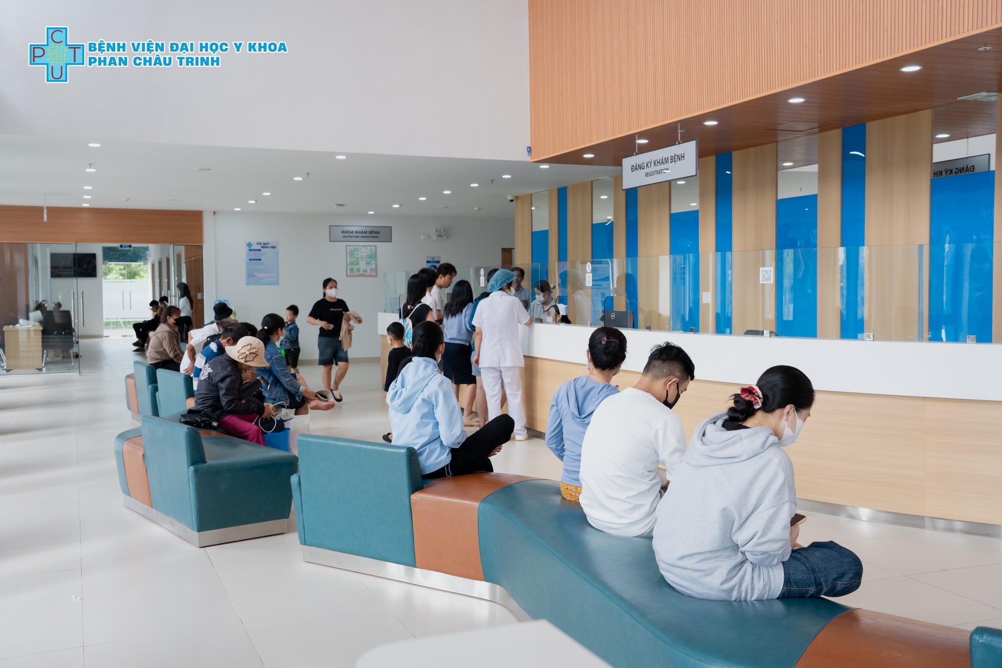 Chủ động ứng phó hiệu quả trong mưa lũ - Bệnh viện ĐHYK Phan Châu Trinh duy trì hoạt động ổn định, an toàn