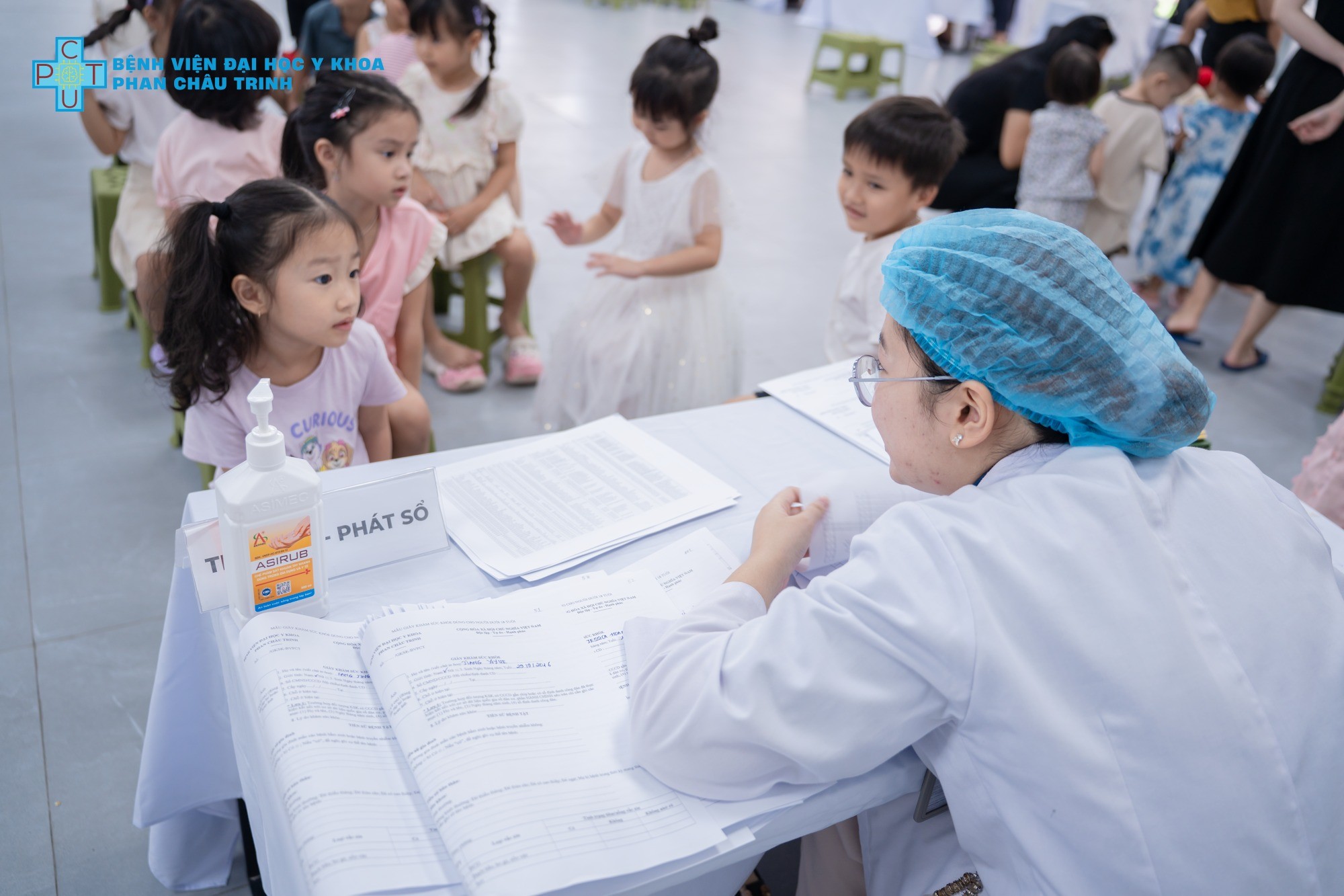 kham_suc_khoe_hoc_sinh_truong_quoc_te_st_nicholas_da_nang_5